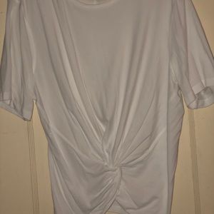 White lululemon top-size 8